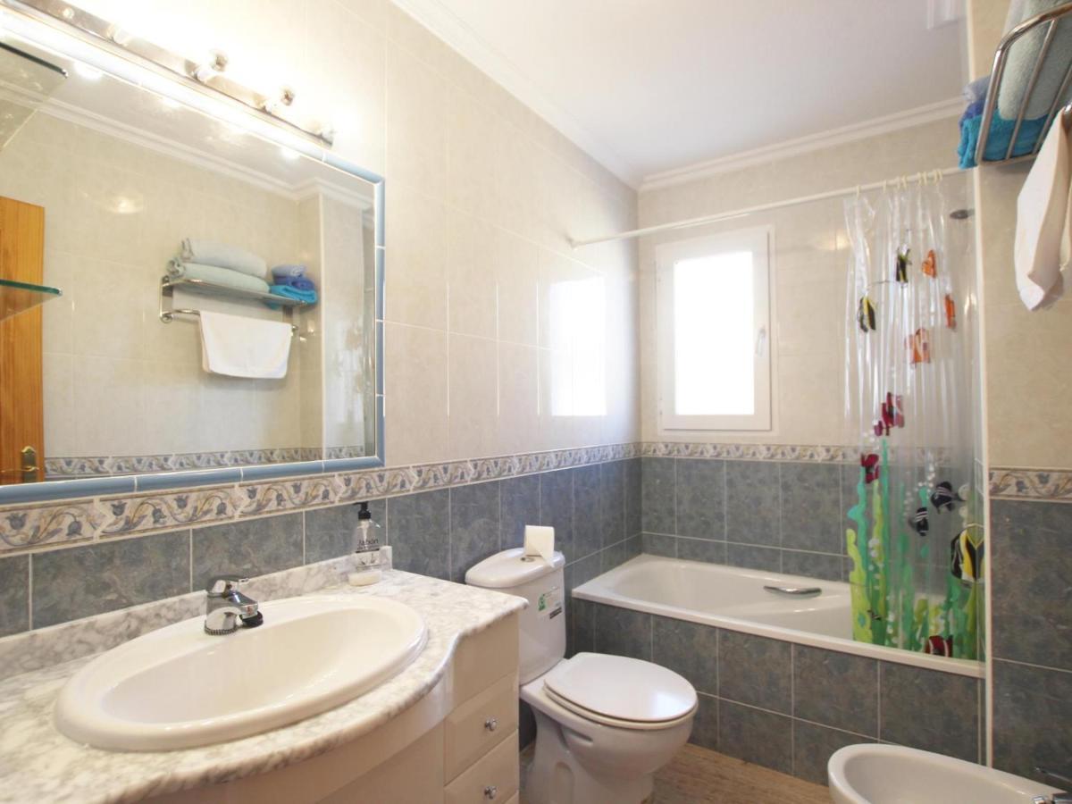 Perfect Family Getaway Fully Equipped 3-bedroom With Pool In Cala Capitan Torrevieja Hébergement de vacances Cabo Roig