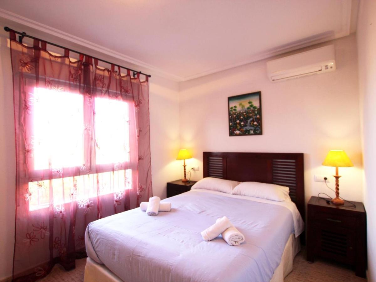Perfect Family Getaway Fully Equipped 3-bedroom With Pool In Cala Capitan Torrevieja Hébergement de vacances Cabo Roig