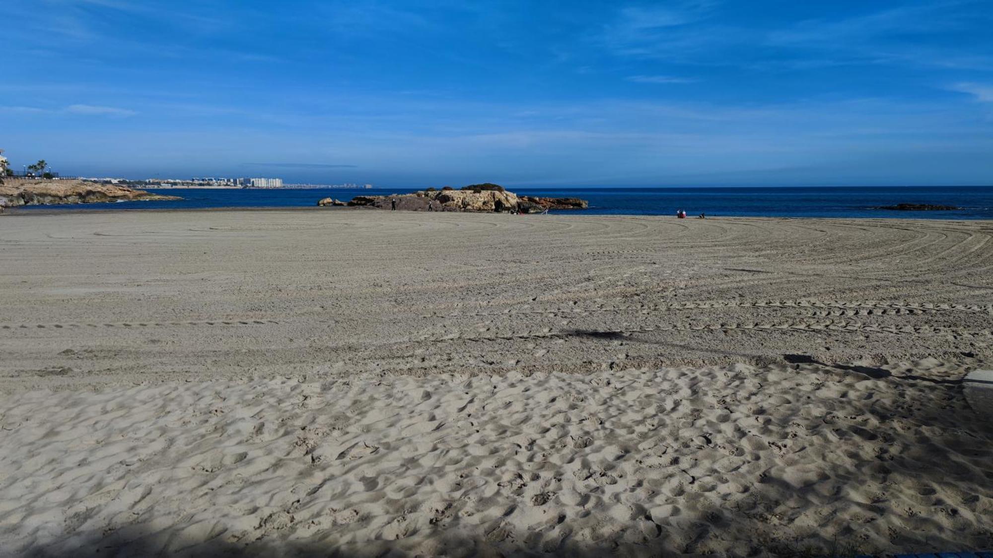 Perfect Family Getaway Fully Equipped 3-bedroom With Pool In Cala Capitan Torrevieja Cabo Roig